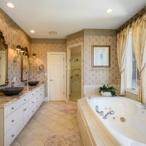 Photo #18 of 1229 Boone Hill Drive, Lynchburg, VA 2.4 acres