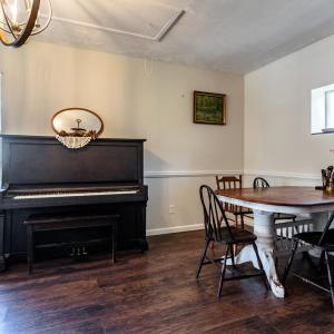 Photo #12 of 1128 Heath Avenue, Lynchburg, VA 0.3 acres