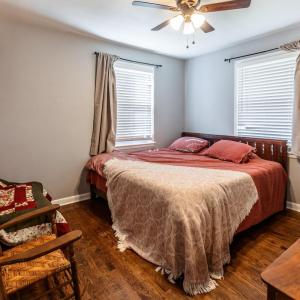 Photo #15 of 1128 Heath Avenue, Lynchburg, VA 0.3 acres