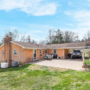 Photo #39 of 3300 Cranehill Drive, Lynchburg, VA 0.6 acres