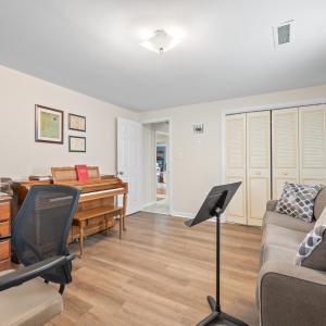 Photo #18 of 3300 Cranehill Drive, Lynchburg, VA 0.6 acres