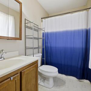 Primary Bedroom Bathroom