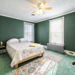 Photo #37 of 601 Henry Street, Gretna, VA 0.6 acres