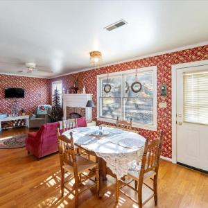 Photo #25 of 601 Henry Street, Gretna, VA 0.6 acres