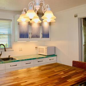 Photo #8 of 1501 Traylor Lane, Lynchburg, VA 0.9 acres