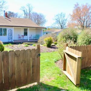 Photo #32 of 1501 Traylor Lane, Lynchburg, VA 0.9 acres