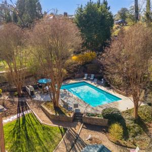 Photo #8 of 3853 Peakland Place, Lynchburg, VA 0.6 acres