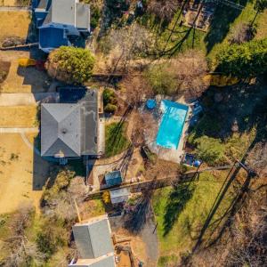 Photo #10 of 3853 Peakland Place, Lynchburg, VA 0.6 acres