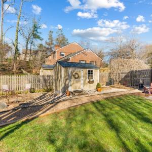 Photo #52 of 3853 Peakland Place, Lynchburg, VA 0.6 acres