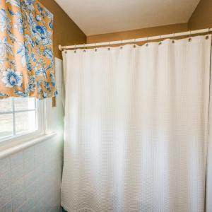 Photo #37 of 3853 Peakland Place, Lynchburg, VA 0.6 acres