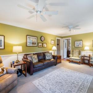 Photo #23 of 3853 Peakland Place, Lynchburg, VA 0.6 acres