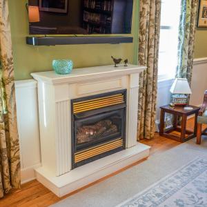 Photo #22 of 3853 Peakland Place, Lynchburg, VA 0.6 acres