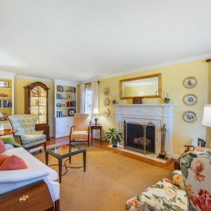 Photo #9 of 3853 Peakland Place, Lynchburg, VA 0.6 acres