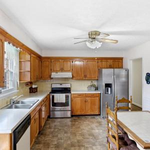 Photo #10 of 14 Sleepy Hollow Rd, Lynchburg, VA 1.3 acres