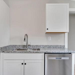 Photo #10 of 471 Briar Cliff Circle, Lynchburg, VA 0.5 acres