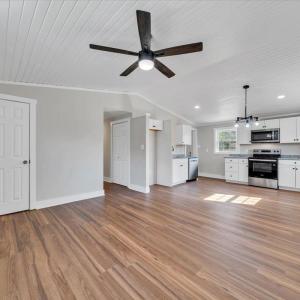 Photo #5 of 471 Briar Cliff Circle, Lynchburg, VA 0.5 acres