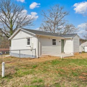 Photo #23 of 471 Briar Cliff Circle, Lynchburg, VA 0.5 acres