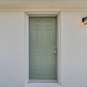 Photo #2 of 471 Briar Cliff Circle, Lynchburg, VA 0.5 acres