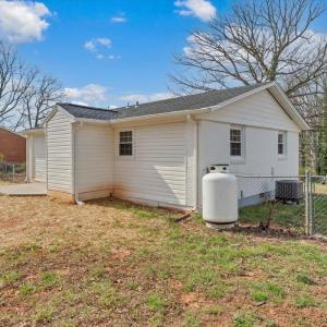Photo #30 of 471 Briar Cliff Circle, Lynchburg, VA 0.5 acres
