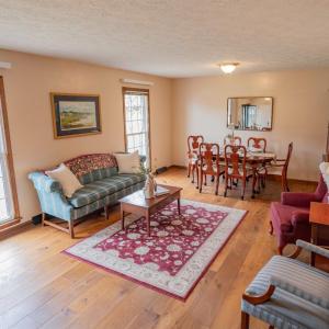 Photo #5 of 204 Blumont Drive, Lynchburg, VA 0.6 acres