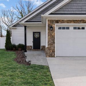 Photo #3 of 153 Emberly Court, Lynchburg, VA 0.3 acres