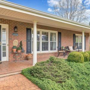 Photo #4 of 1720 Wycliffe Street, Bedford, VA 0.9 acres