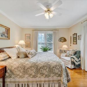 Photo #31 of 1720 Wycliffe Street, Bedford, VA 0.9 acres