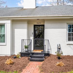 Photo #2 of 3620 Woodside Avenue, Lynchburg, VA 0.5 acres