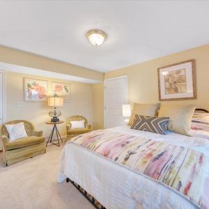 Photo #68 of 1300 Pats Drive, Moneta, VA 1.3 acres