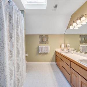 Photo #55 of 1300 Pats Drive, Moneta, VA 1.3 acres