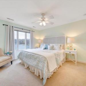 Photo #46 of 1300 Pats Drive, Moneta, VA 1.3 acres