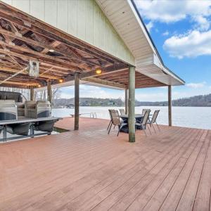 Photo #78 of 1300 Pats Drive, Moneta, VA 1.3 acres