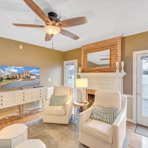 Photo #12 of 1300 Pats Drive, Moneta, VA 1.3 acres