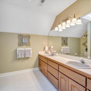 Photo #54 of 1300 Pats Drive, Moneta, VA 1.3 acres