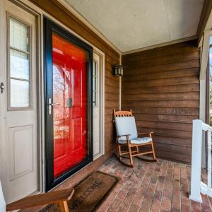 Photo #3 of 262 Juniper Dr, Lynchburg, VA 0.5 acres