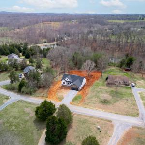 Photo #3 of 37 Twin Lake Dr, Bedford, VA 1.0 acres