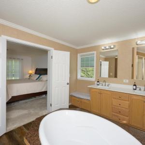 Photo #48 of 1122 Walnut Springs Drive, Bedford, VA 3.3 acres