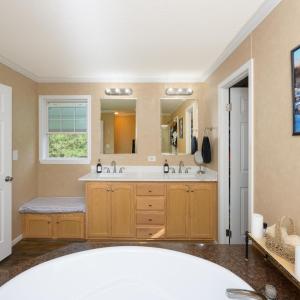 Photo #51 of 1122 Walnut Springs Drive, Bedford, VA 3.3 acres