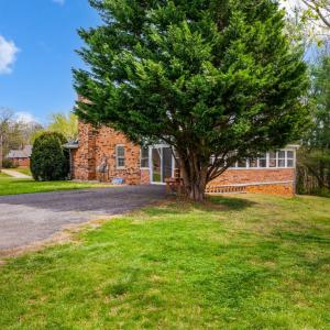 Photo #47 of 733 Oakville Road, Appomattox, VA 1.0 acres