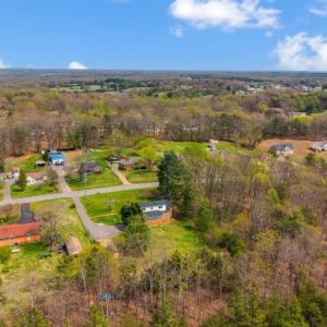 Photo #57 of 733 Oakville Road, Appomattox, VA 1.0 acres