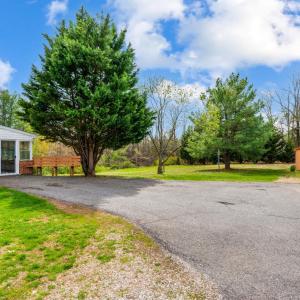 Photo #46 of 733 Oakville Road, Appomattox, VA 1.0 acres