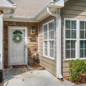 Photo #2 of 1099 Jefferson Way, Forest, VA