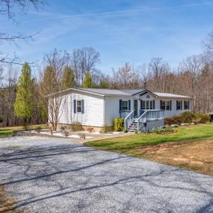 Photo #4 of 1636 Tucker Terrace, Evington, VA 7.2 acres