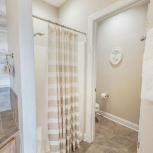 Photo #24 of 1028 Siesta Key, Moneta, VA