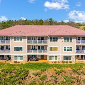 Photo #50 of 1028 Siesta Key, Moneta, VA