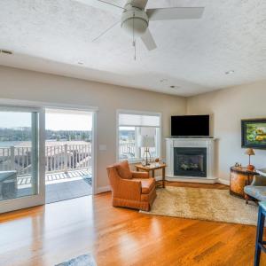 Photo #9 of 1028 Siesta Key, Moneta, VA
