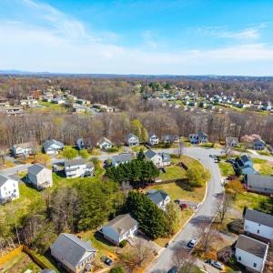 Photo #35 of 340 Blackhawke Drive, Lynchburg, VA 0.2 acres