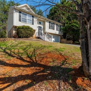 Photo #32 of 340 Blackhawke Drive, Lynchburg, VA 0.2 acres