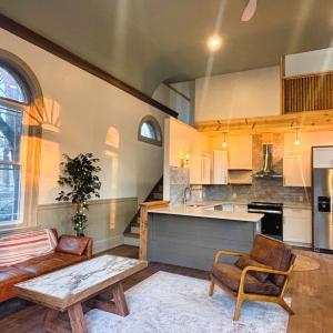 Photo #5 of 122 Brooks Street, Monroe, VA