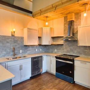 Photo #10 of 122 Brooks Street, Monroe, VA